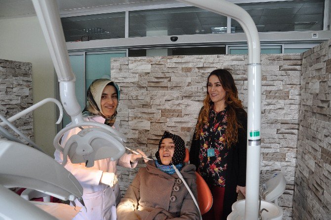 Bulanık’a Atanan Uzman Doktorlar Göreve Başladı