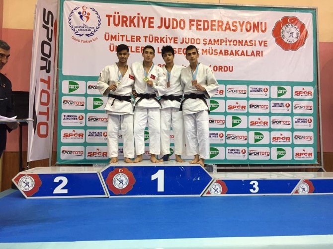 Salihli Belediyespor, Ümitler Judo 1. Ligine Yükseldi