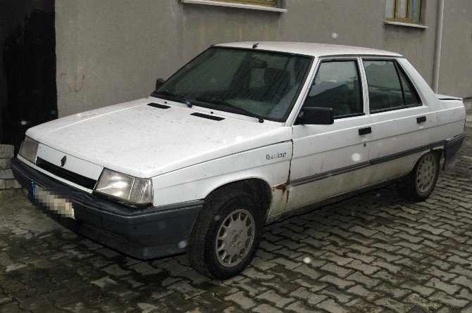 Otomobilini Park Ettiği Yeri Unuttu, Çalındığını Zannedip Polise Şikayet Etti