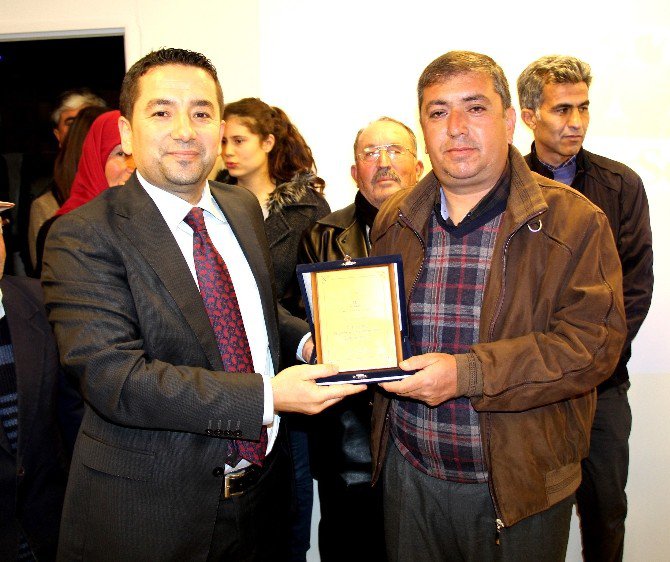 Ak Parti Mezitli İlçe Danışma Meclisi Toplandı