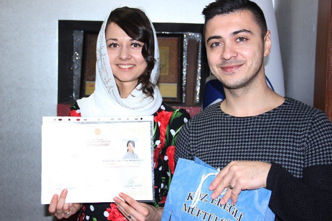 Ukraynalı Gelin Müslüman Oldu