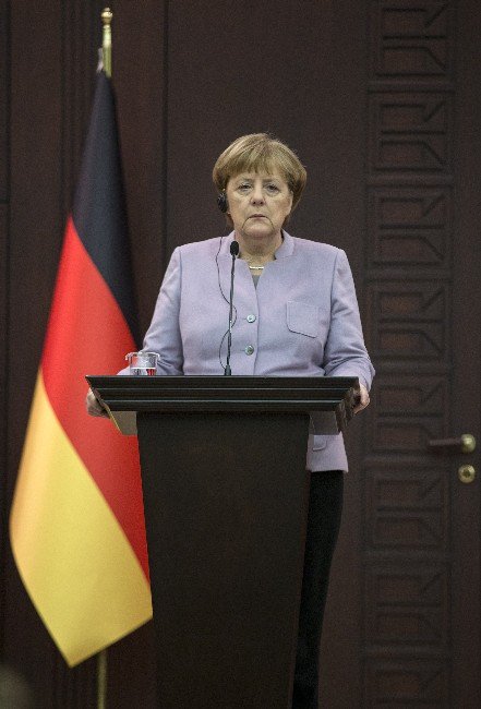 Başbakan Yıldırım Ve Merkel’den Kılıçdaroğlu’nun O İddiasına Cevap