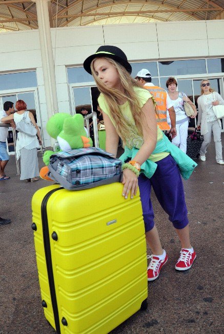 Ruslar Ocak Ayında Antalya’yı Mesken Tuttu