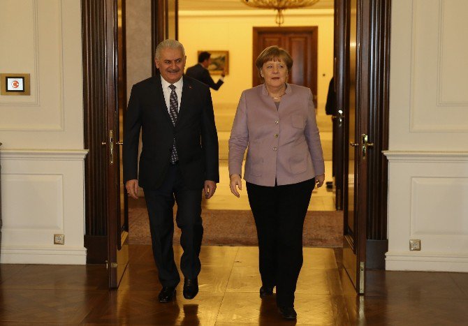 Merkel, Çankaya Köşkü’nde