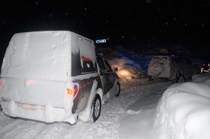 Sağlık Ekibinin Zorlu Kış Mesaisi