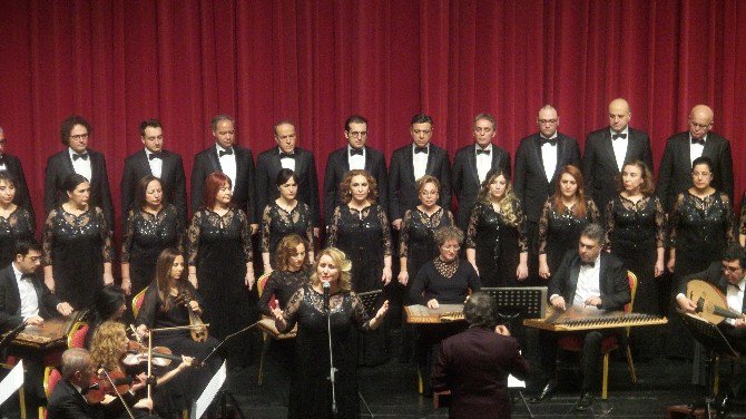 Cumhurbaşkanlığı Korosu İstanbul’da Sahne Aldı