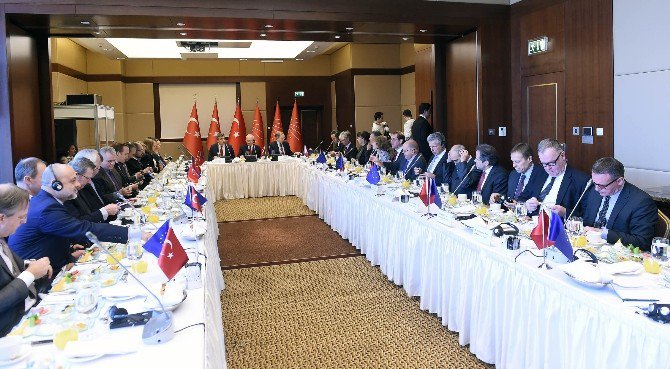 Kılıçdaroğlu, Ab’ye Üye Ülkelerin Büyükelçileri İle Bir Araya Geldi