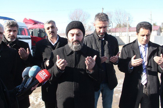 Elazığ’dan Halep’e 4 Tır Yardım