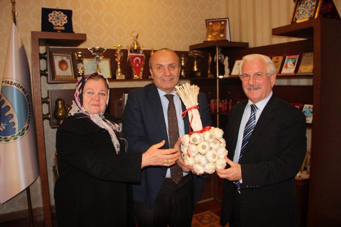 Emekli Vali İngenç Başkan Arslan’ı Ziyaret Etti