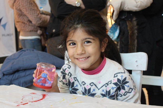 Forum Mersin’de Kar Festivali