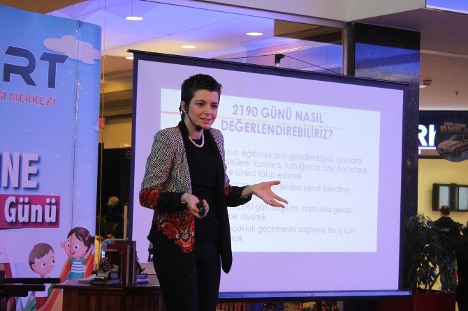 Oyuncu Anne ‘Şermin Çarkacı’ Samsun’a Geliyor