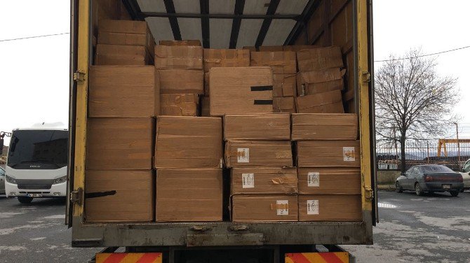 Sultangazi’de Kaçak Sigara Operasyonu