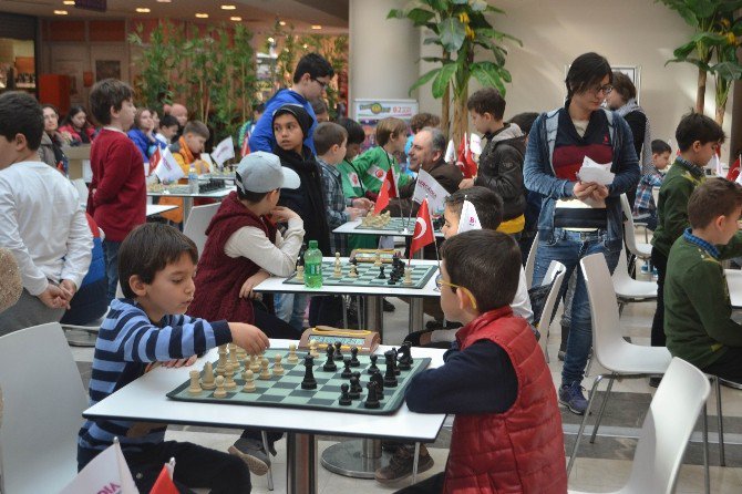 Lüleburgaz’da Satranç Şenliği