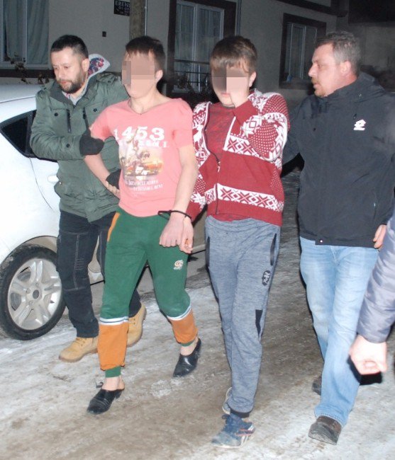 Kaçırılan Kız Çocuğunu Polis Kurtardı