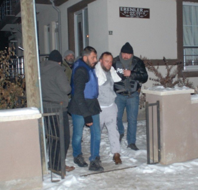 Kaçırılan Kız Çocuğunu Polis Kurtardı