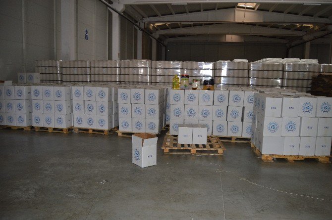 Merinos Vakfından Bin Aileye Gıda Yardımı Yapıldı