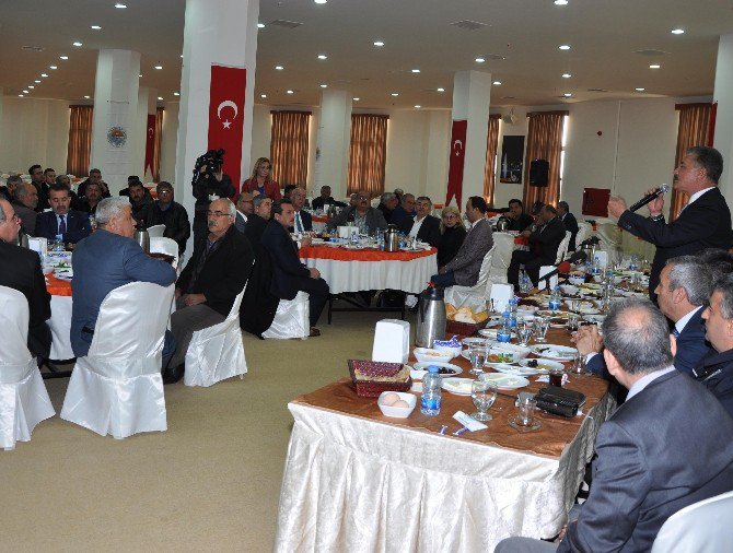 Tuna: "Diyaloglu Çalışmaya Önem Veriyoruz"