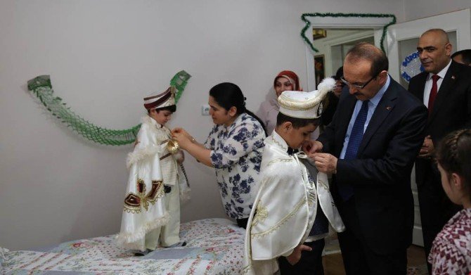 Muş’ta Sünnet Töreni