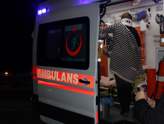 Sakarya’da Trafik Kazası: 2 Yaralı