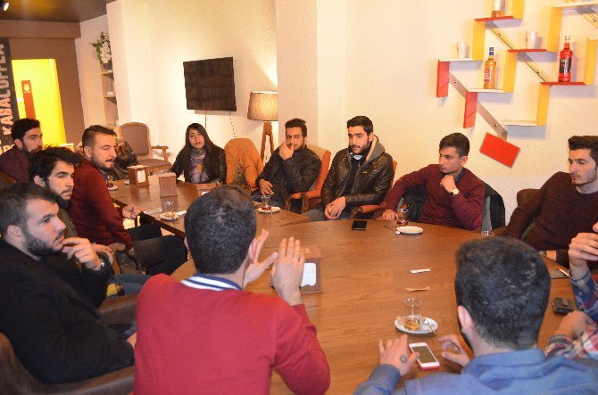 Okul Boyama Ekibi Yeni Proje İçin Toplandı