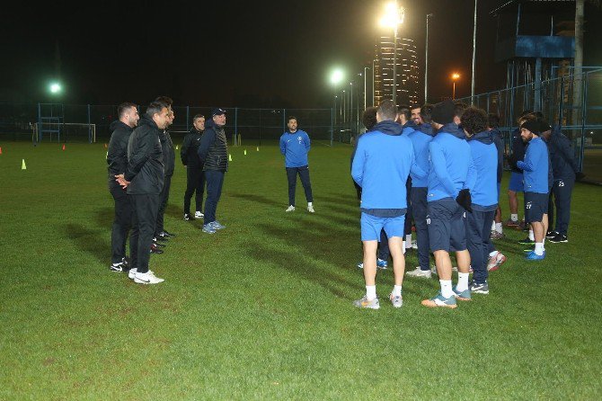 Adana Demirspor Çalışmalara Başladı