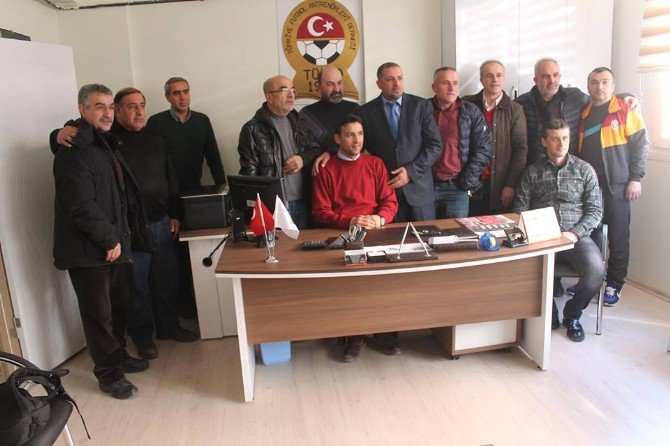 Tüfad Yeni Bürosunda Basına Yemek Verdi