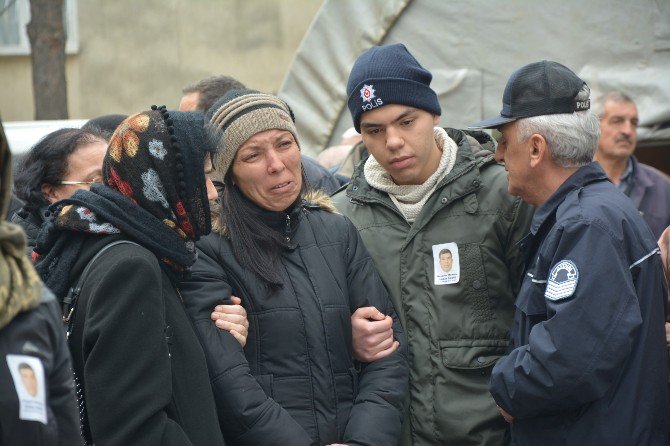 Görevi Başında Vefat Eden Polis Söke’de Son Yolculuğuna Uğurlandı