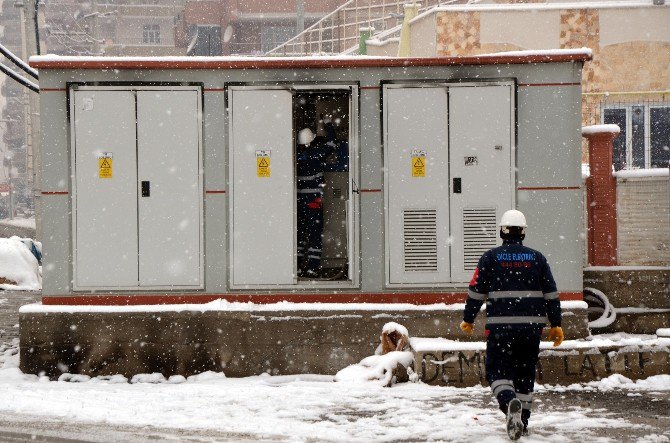 Güneydoğu’da Dondurucu Soğuklar, Elektrik Tüketimini Son 4 Yılın En Yüksek Seviyesine Taşıdı