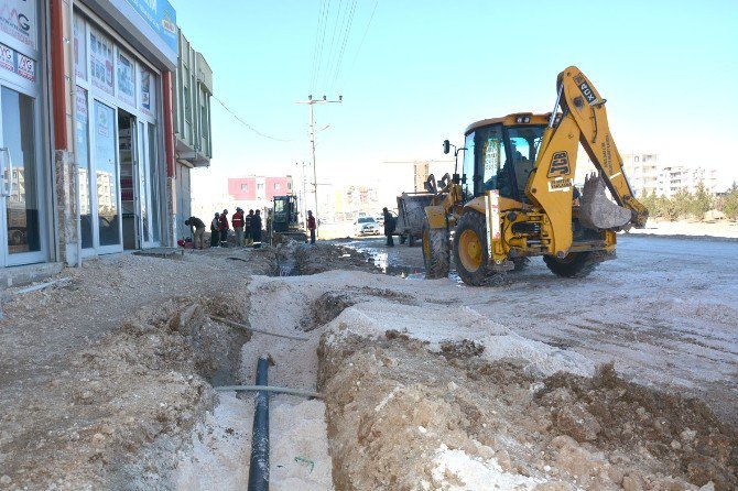 Ceylanpınar’da Elektrik Şebekesi Yer Altına Alınıyor