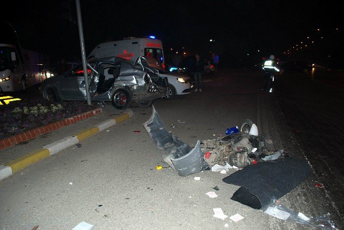 Manisa’da Feci Kaza: 10 Yaralı