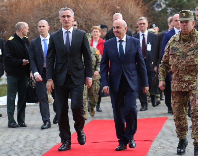 Nato, Kosova’da Güvenliği Sağlamayı Sürdürecek