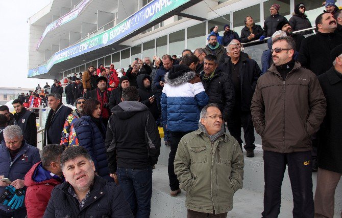 Fıs Kayakla Atlama Kıtalararası Kupası