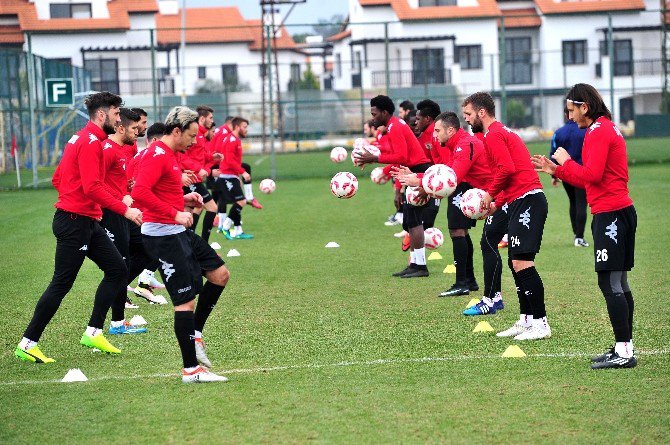 Samsunspor, Hazırlıklarını Antalya’da Sürdürüyor