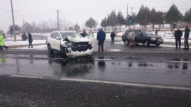 İncesu’da Maddi Hasarlı Trafik Kazası