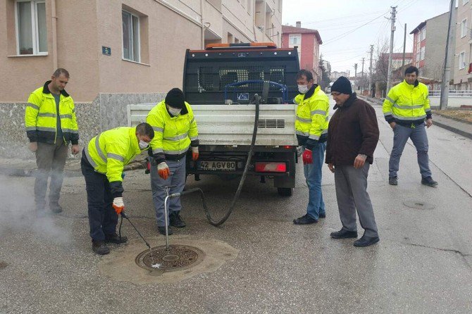 Tepebaşı Veteriner İşleri Larvayla Etkin Mücadeleye Devam Ediyor