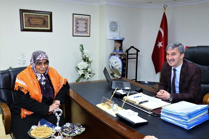 Yörük Türkmenleri’nin İlk Ziyareti Başkan Şirin’e