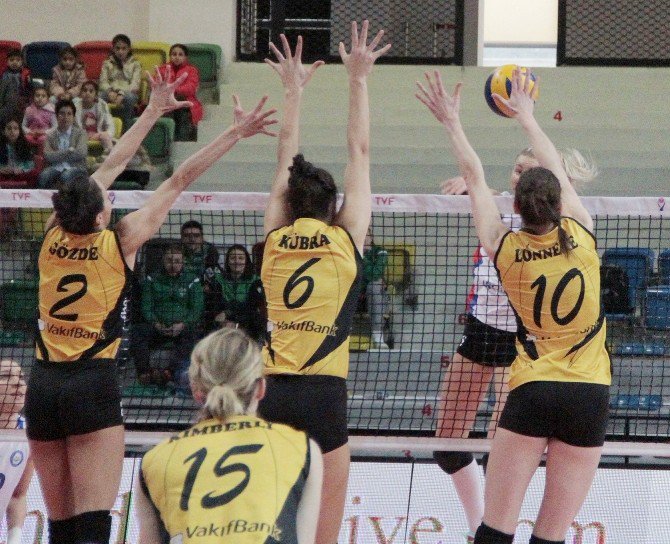 Vakıfbank 14’te 14 Yaptı