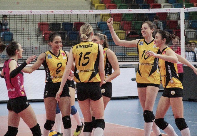 Vakıfbank 14’te 14 Yaptı