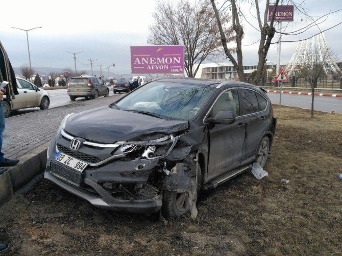 Afyonkarahisar’da Trafik Kazası: 6 Yaralı