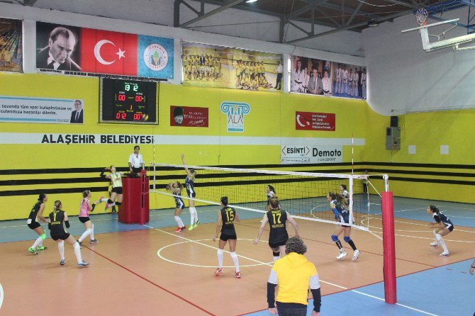 Sarı Melekler Arkas’ı Rahat Geçti