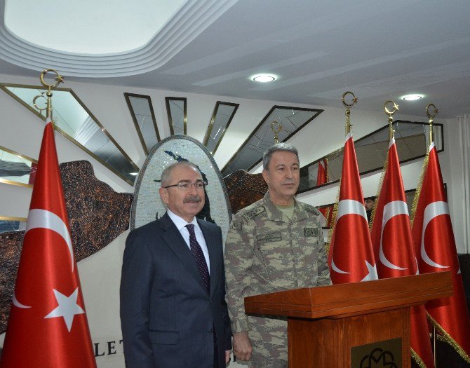 Genelkurmay Başkanı Akar Mardin’de