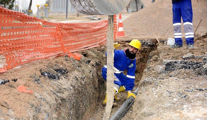 Çöşnük Mahallesinin İçme Suyu Altyapısı Yenilendi