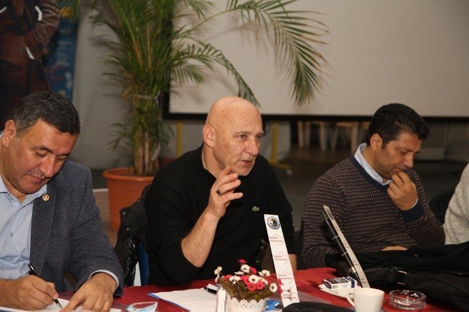 Kartal’da 94. Muhtarlar Toplantısı Gerçekleştirildi