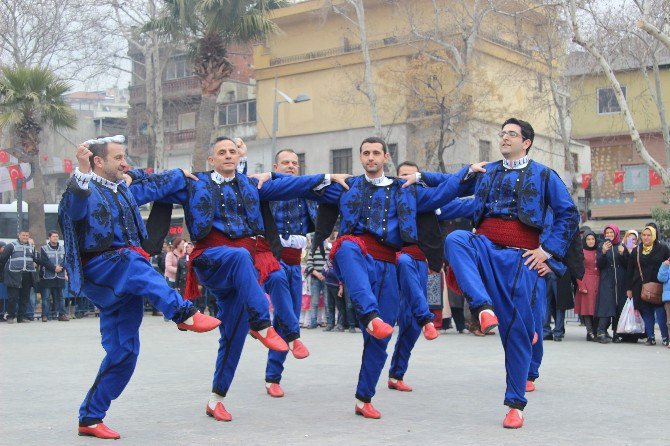 Uluslararası Kahramanmaraş Kurtuluş Günü Halk Oyunları Gösterileri Başladı