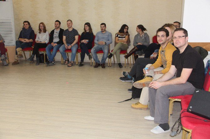 Elazığ’da 11 Ülkeden 31 Kişiye Seminer Verildi