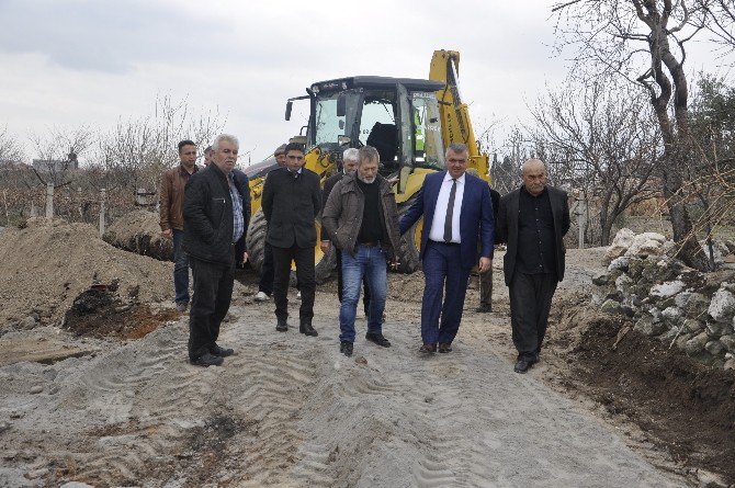 Kapaklı’nın Mezarlık Yolu Yenileniyor