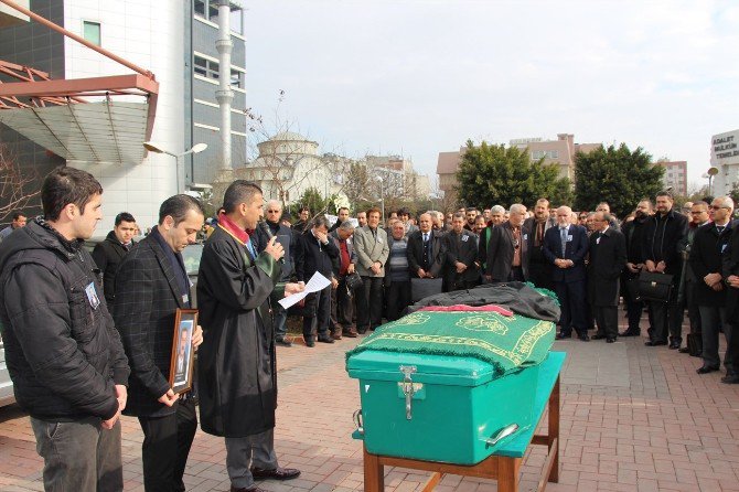 Av. Kaya, Mersin Adalet Sarayı’nda Düzenlenen Törenle Son Yolculuğuna Uğurlandı