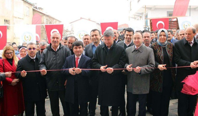 Tufanbeyli’de Aile Ve Çocuk Sosyal Merkezi Açıldı