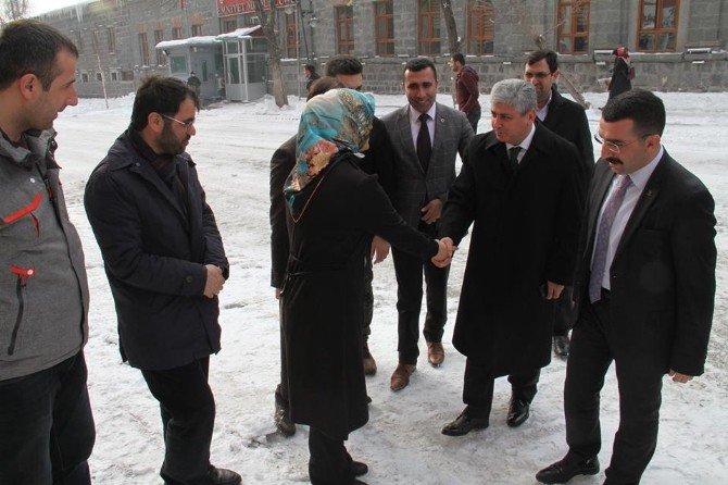 Vali Doğan’dan Referandum Öncesi Siyasi Partilere Ziyaret