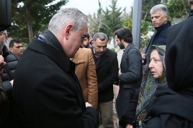 Ahmet Kabaklı Mezarı Başında Anıldı